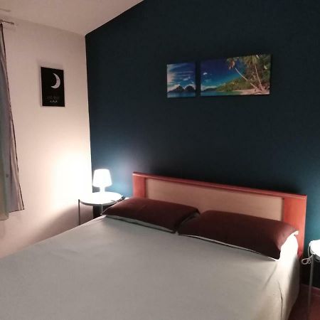 אומאג Apartment Gogo מראה חיצוני תמונה