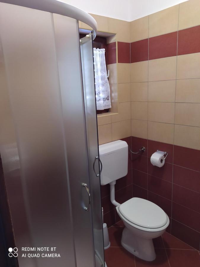 אומאג Apartment Gogo מראה חיצוני תמונה
