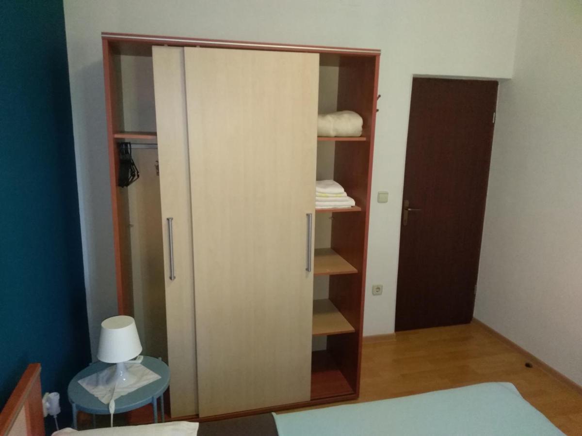 אומאג Apartment Gogo מראה חיצוני תמונה